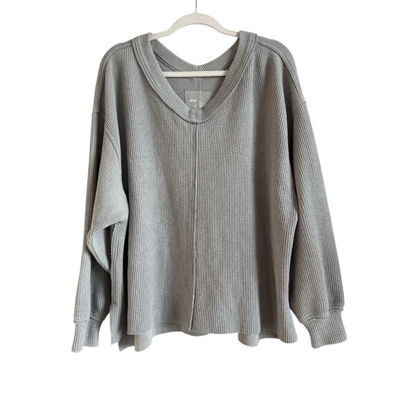AERIE Gray Wonder Textured V-Neck Long Sleeve Pullover Sweatshirt Top Size M - Picture 1 of 10